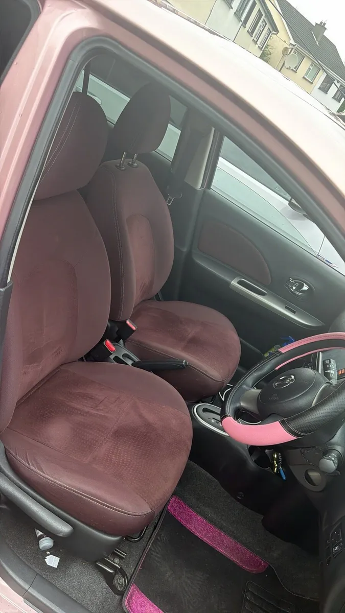 Nissan March, automatic , low mileage - Image 3