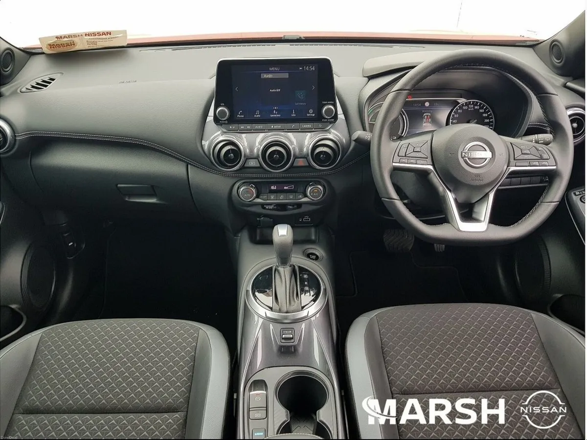 Nissan Juke 1.6 HYBRID SV PREMIUM 5DR - Image 2