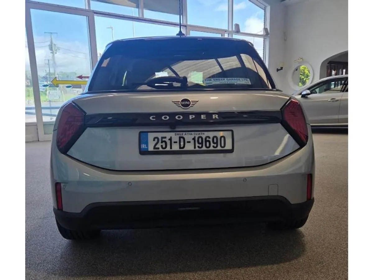 Mini Cooper 42GD C 5DR - Image 5