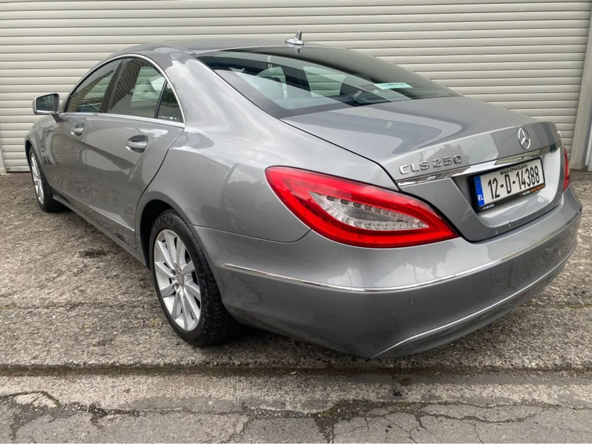 Mercedes-Benz CLS 250 CDI @ Waltons Garage Ranelag - Image 2