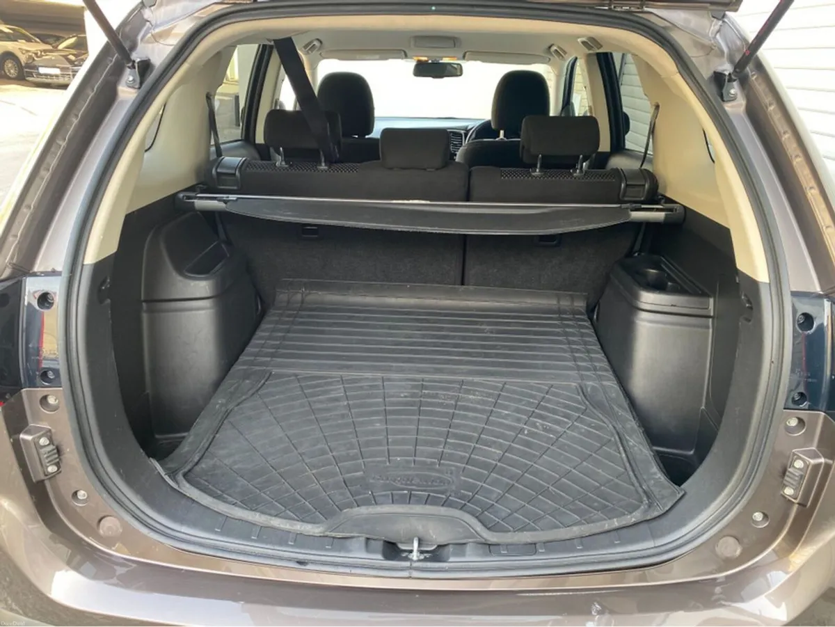 Mitsubishi Outlander Diesel 2WD, 5 Seat @Waltons G - Image 4