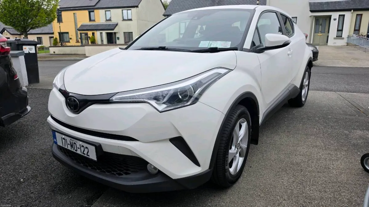 Toyota C-HR - Image 2