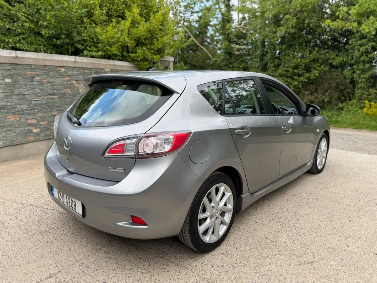 Mazda 3 2012 low kms - Image 4