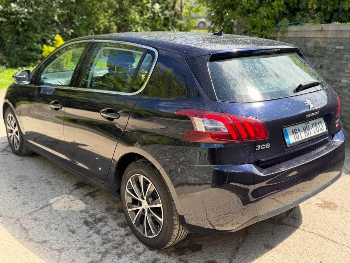 Peugeot 308 2016 - Image 4