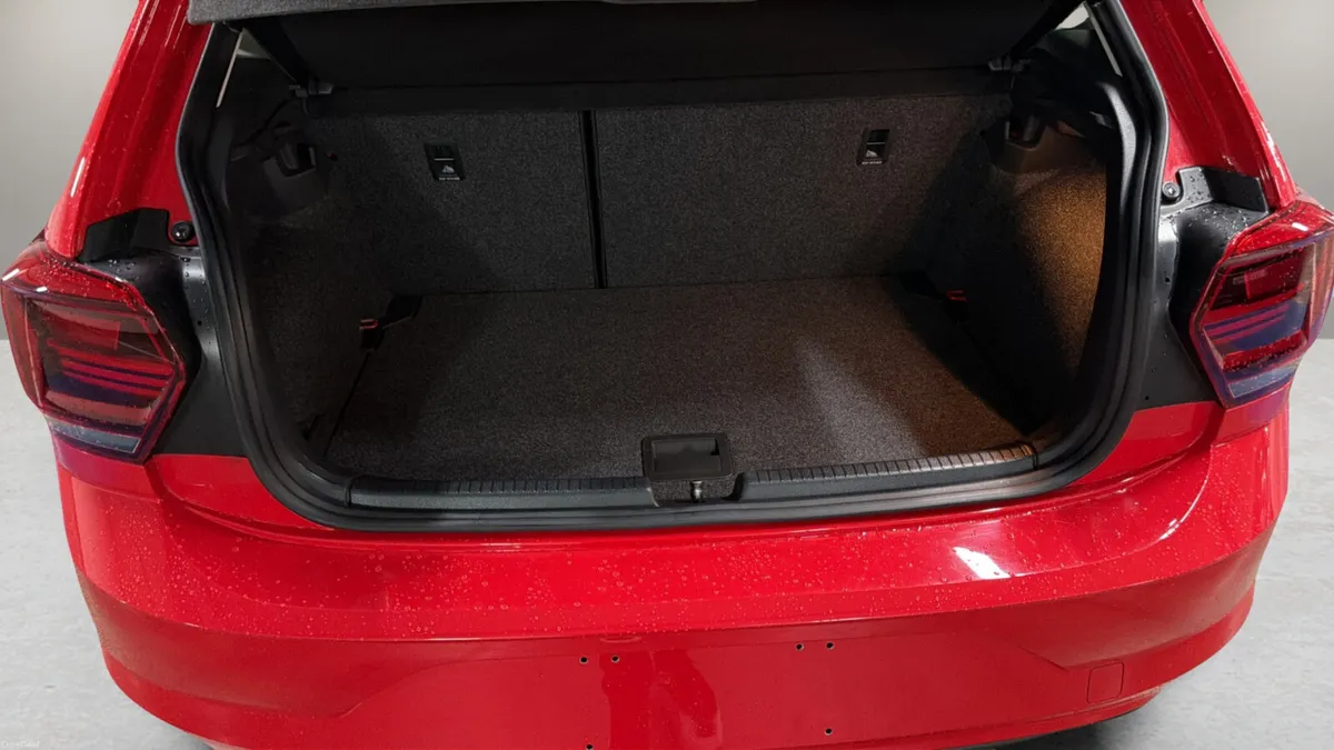2018 VW Polo 1.0TSI AUTO 12MONTHS WARRANTY LOW KMS - Image 5