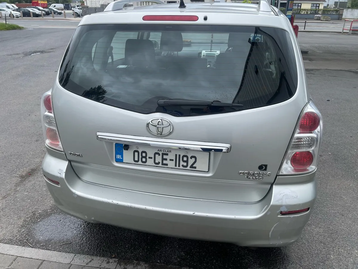 Car - Image 4