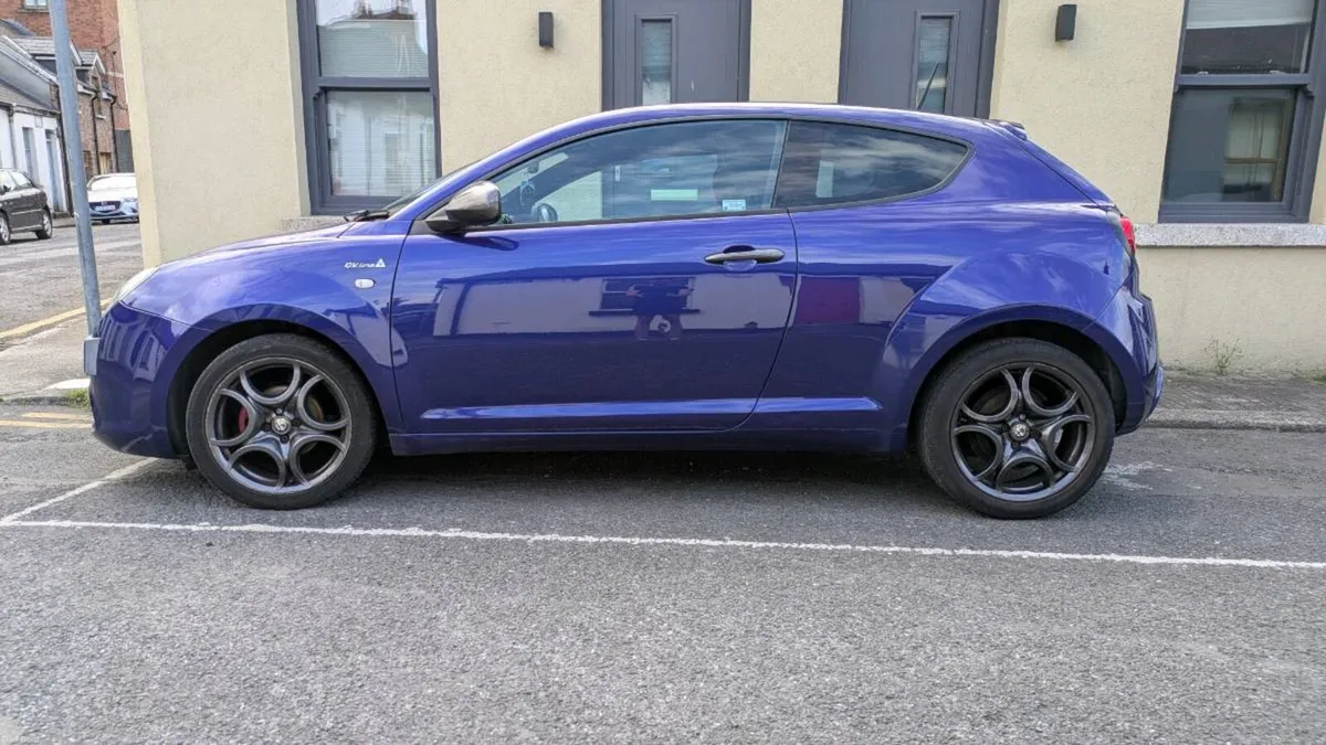 Alfa Romeo Mito 0.9 *LOW MILEAGE* NCT - Image 3