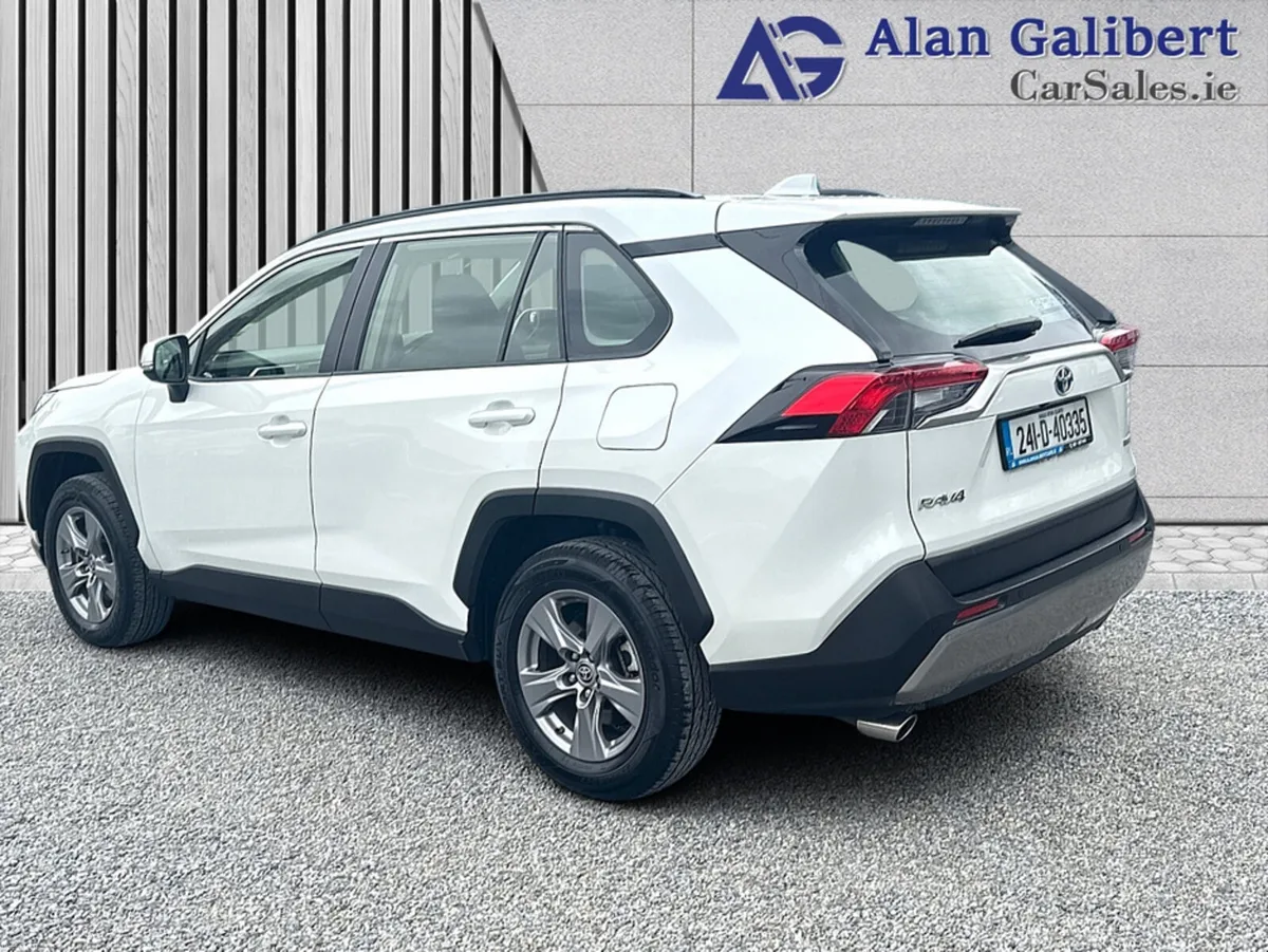 Toyota RAV4 HYBRID LUNA - Image 2