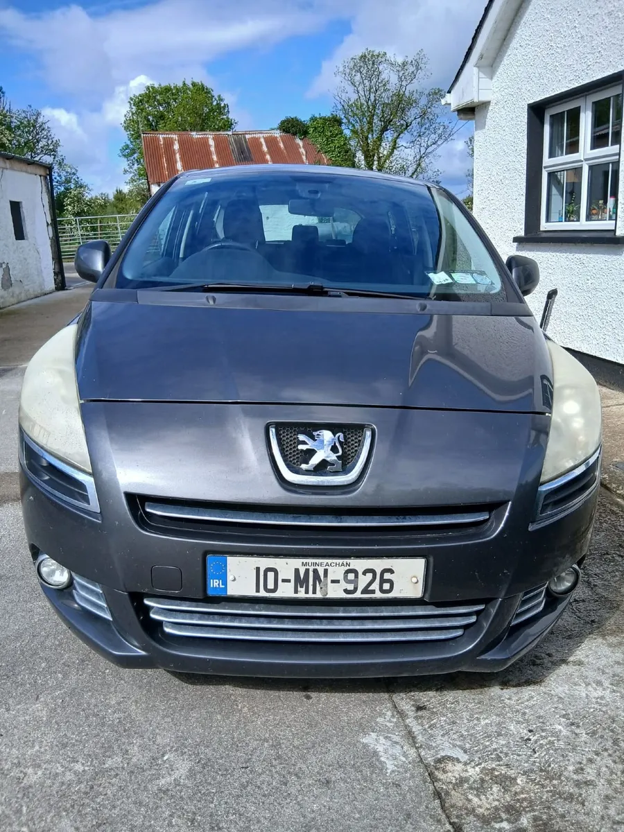 Peugeot 5008 , year 2010 - Image 4