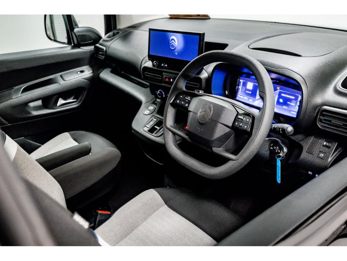 Citroen Berlingo e-PLUS XL Long 52kWh 136HP - 7 Se - Image 2