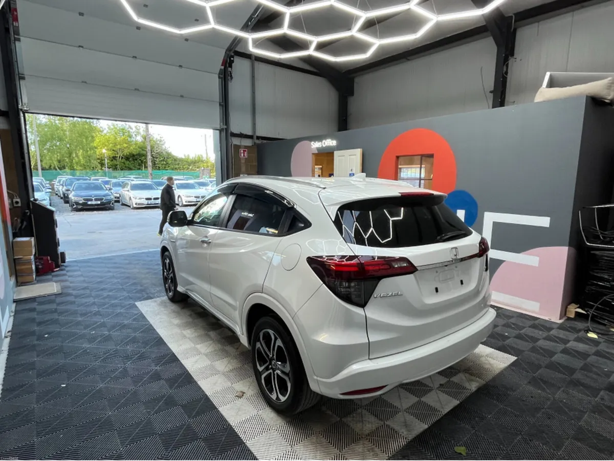 Honda Vezel €17950 2018 HONDA VEZEL HYBRID Z SENSI - Image 4