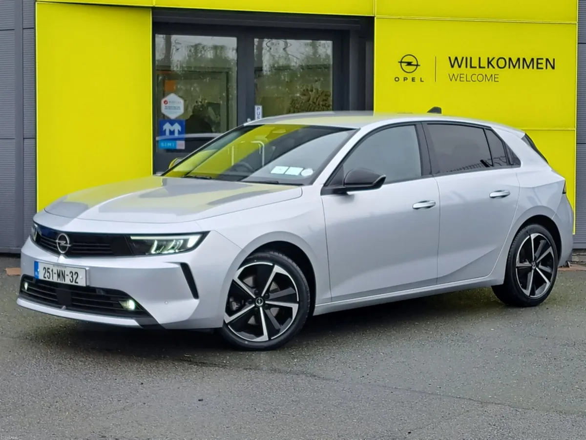 Opel Astra ELEGANCE 1.5TD 130BHP 8-SPEED AUTOMATIC - Image 1