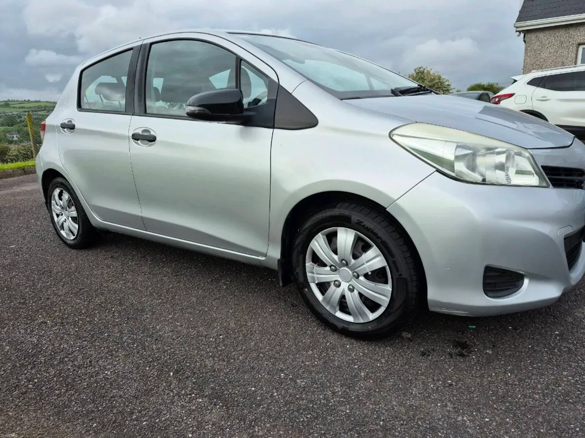 Toyota Yaris - Image 3