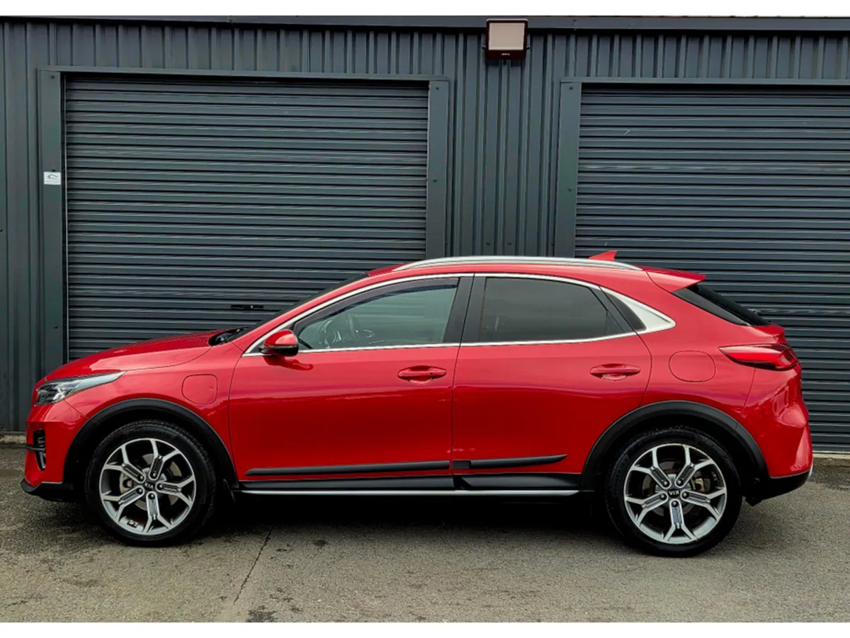 Kia XCeed PHEV 5DR AUTO - Image 4