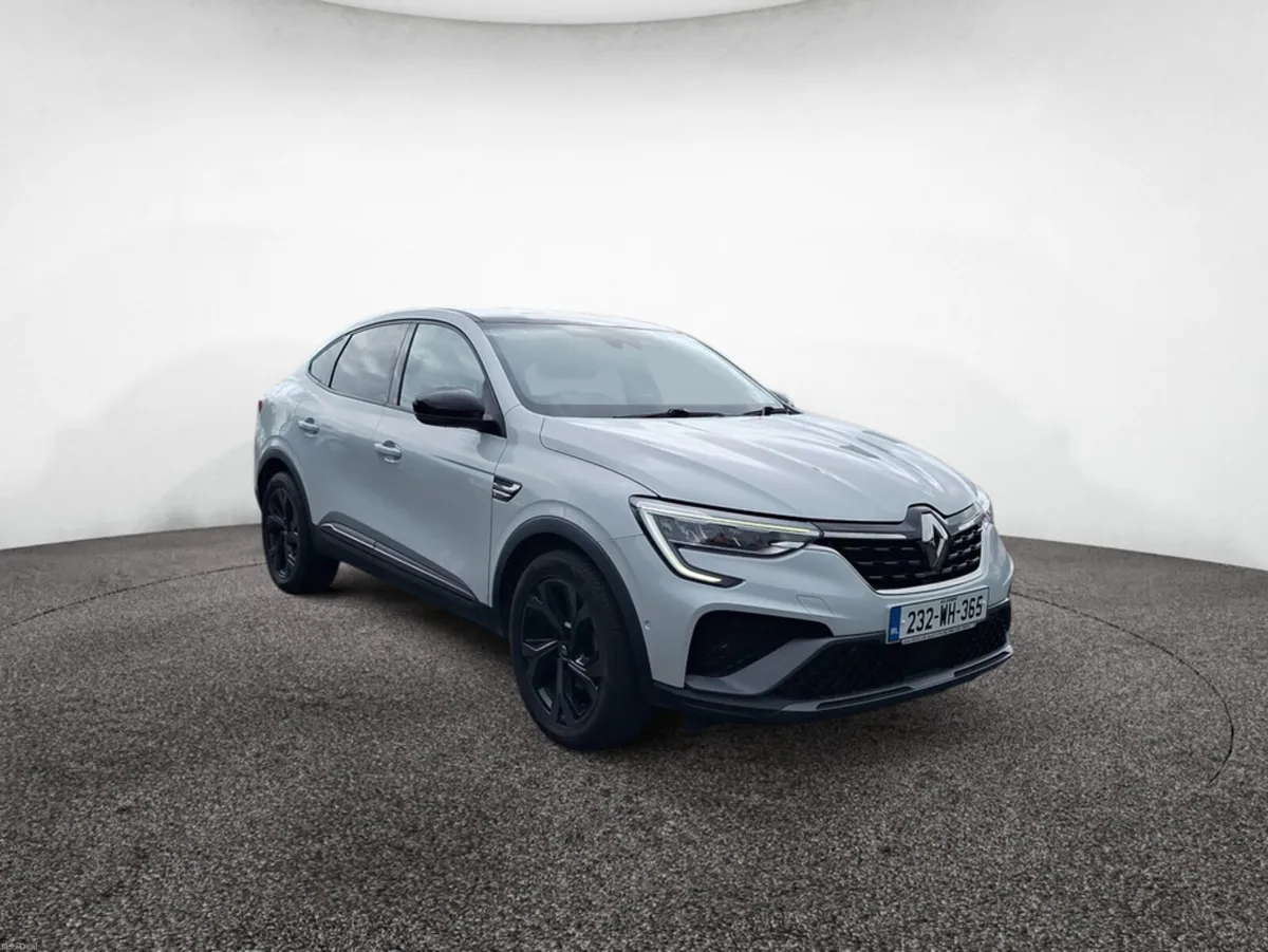 Renault Arkana RS LINE TCE 140 AUTO 5DR - Image 2