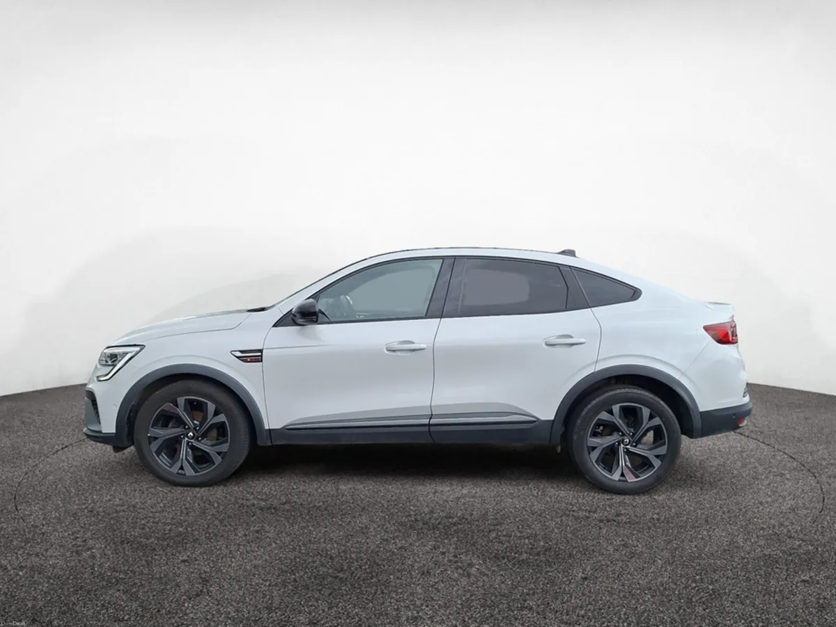 Renault Arkana RS LINE TCE 140 AUTO 5DR - Image 3