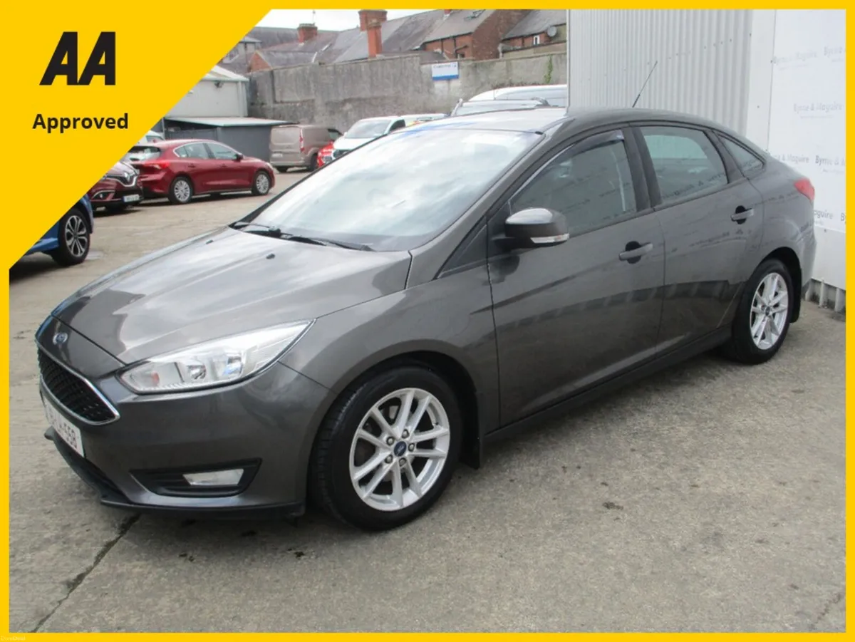 Ford Focus STYLE 4DR 1.5 TD 95PS 6SPEED - Image 3