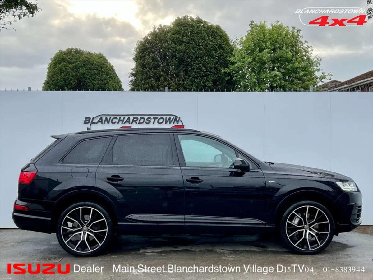 Audi Q7 N1 5 SEAT CREWCAB - Image 4