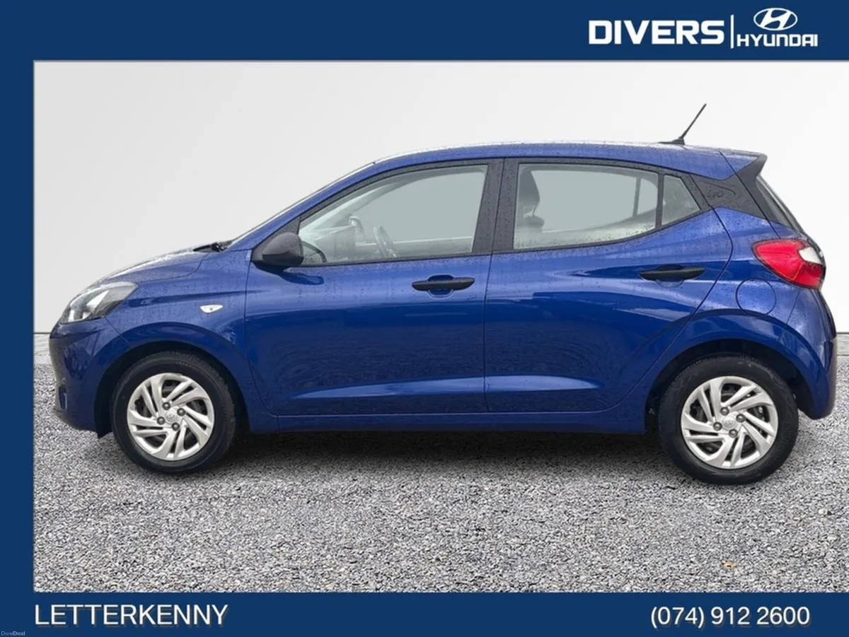 Hyundai i10 Classic 1.0 Petrol - Image 5