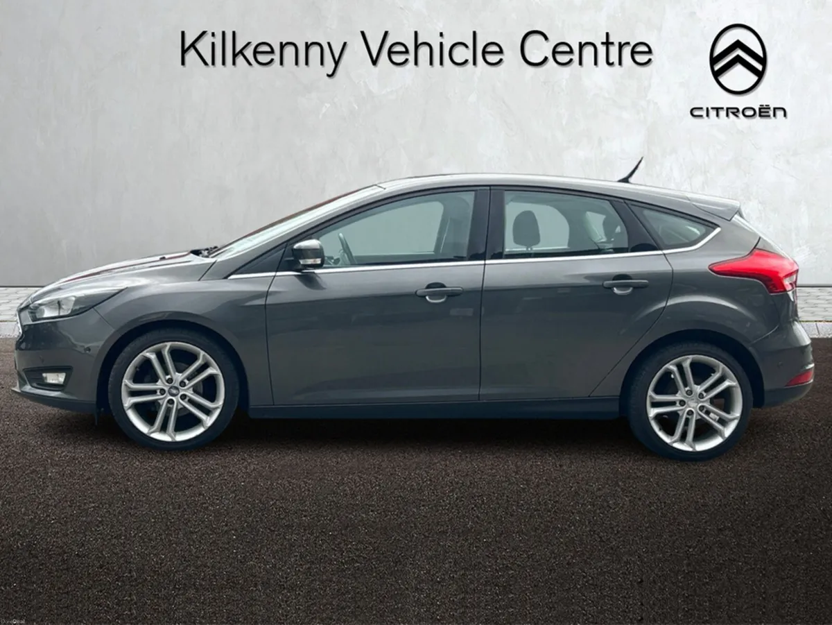 Ford Focus 1.0 ECOBOOST ZETEC 100PS 5DR T - Image 3