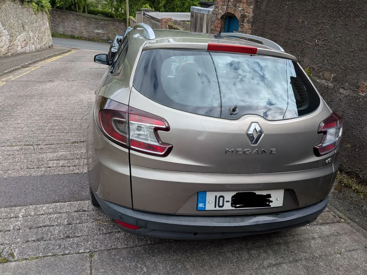 Renault Megane 2010 - Image 2