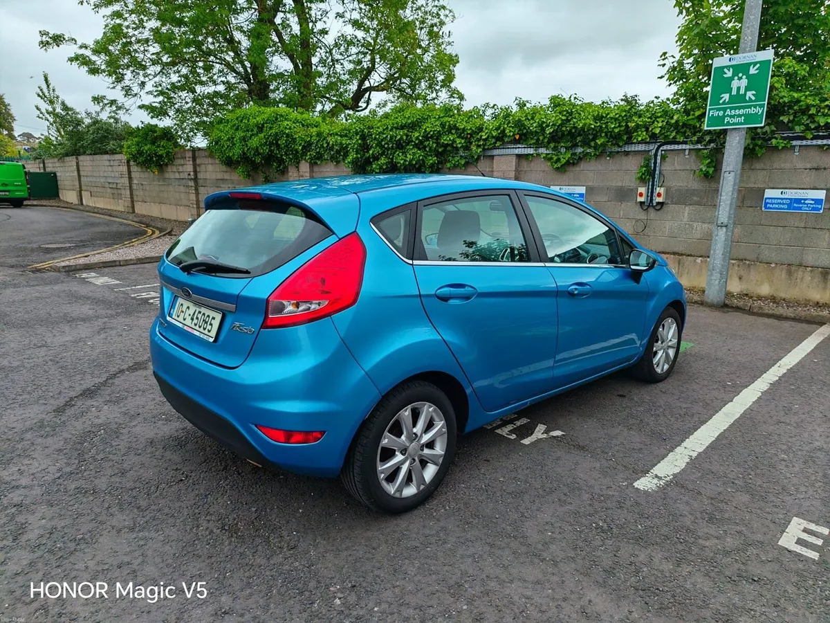 Ford Fiesta 1.2 Petrol - Image 4