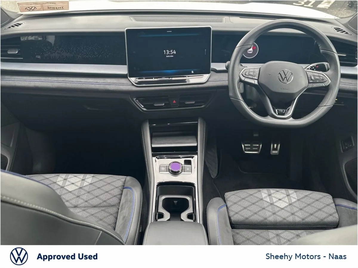 Volkswagen Tayron R-Line 75 1.5 TSI PHEV DSG - Image 2