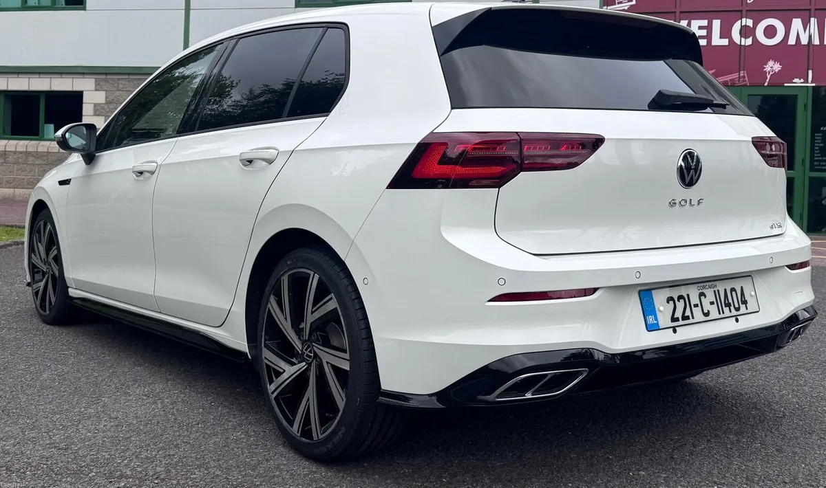 221 Golf R Line NCT JUNE 28 - Image 4