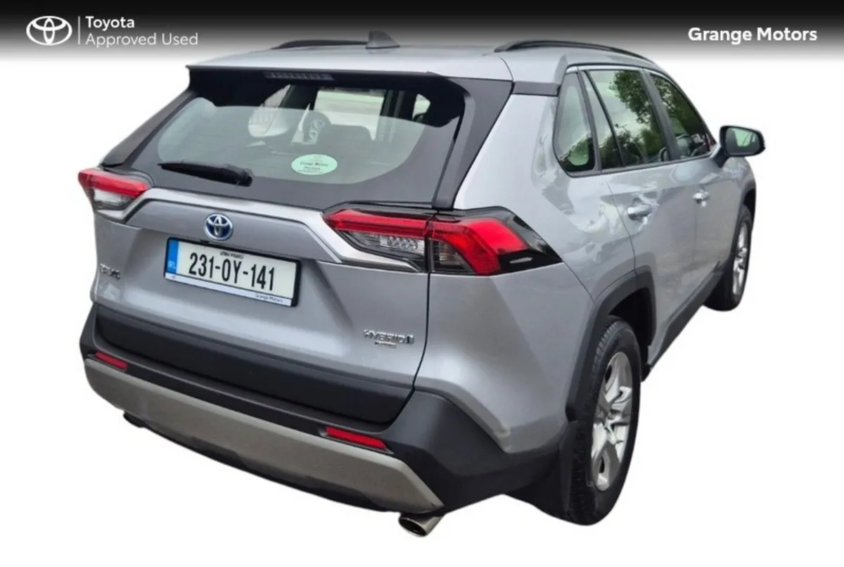 Toyota RAV4 2.5 HYBRID LUNA 2WD 5DR - Image 3