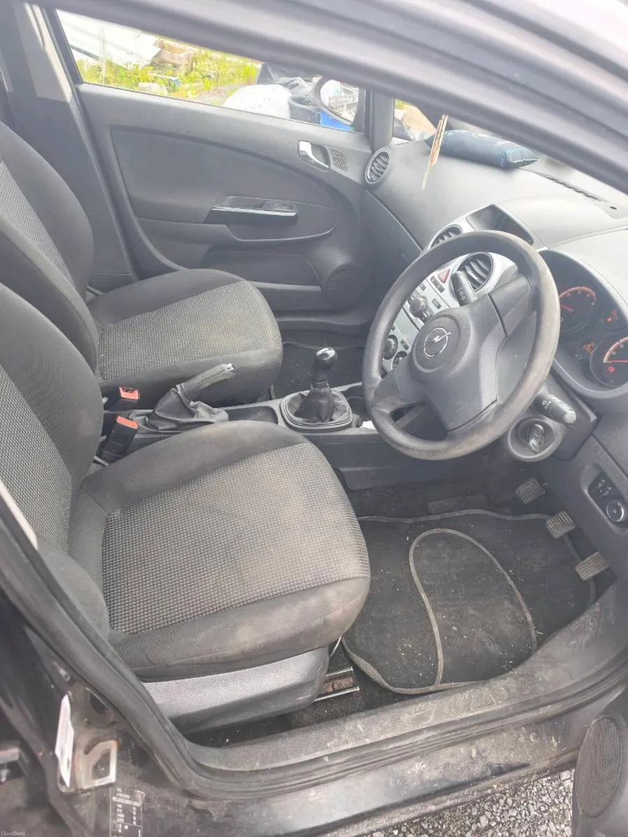 Opel Corsa - Image 4