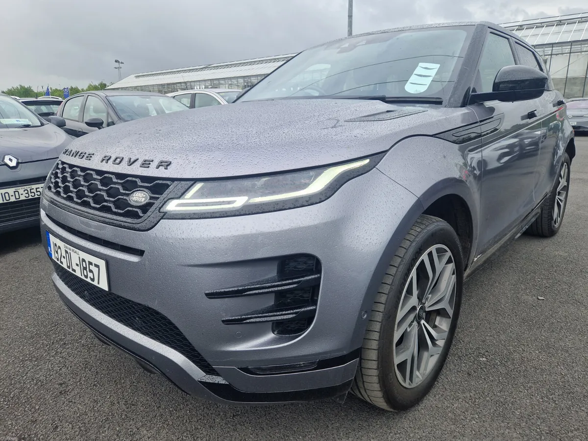 Range Rover Evoque 4x4 AUTO ,PAN ROOF 2YR WARRANTY - Image 3
