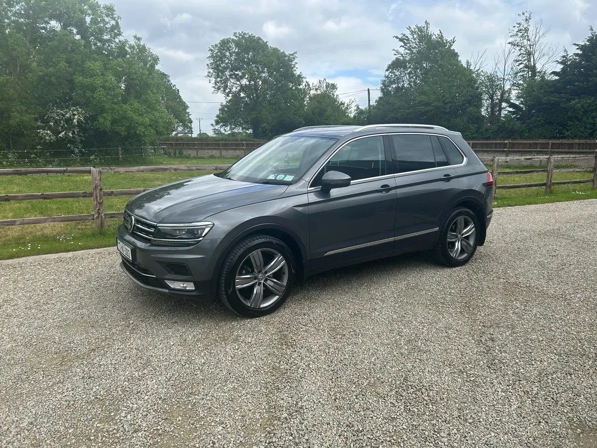Volkswagen Tiguan 2017 4WD High-line Automatic - Image 2