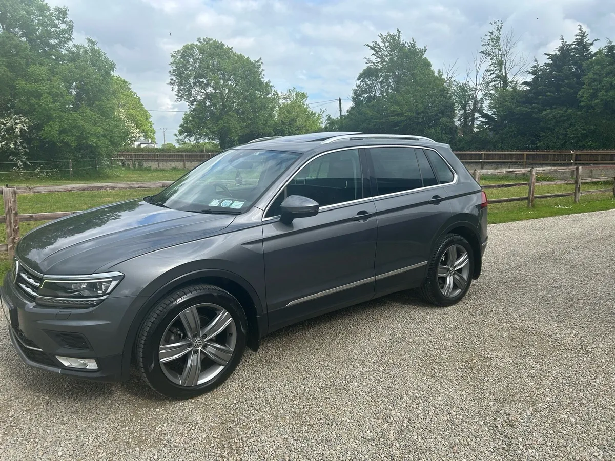 Volkswagen Tiguan 2017 4WD High-line Automatic - Image 1