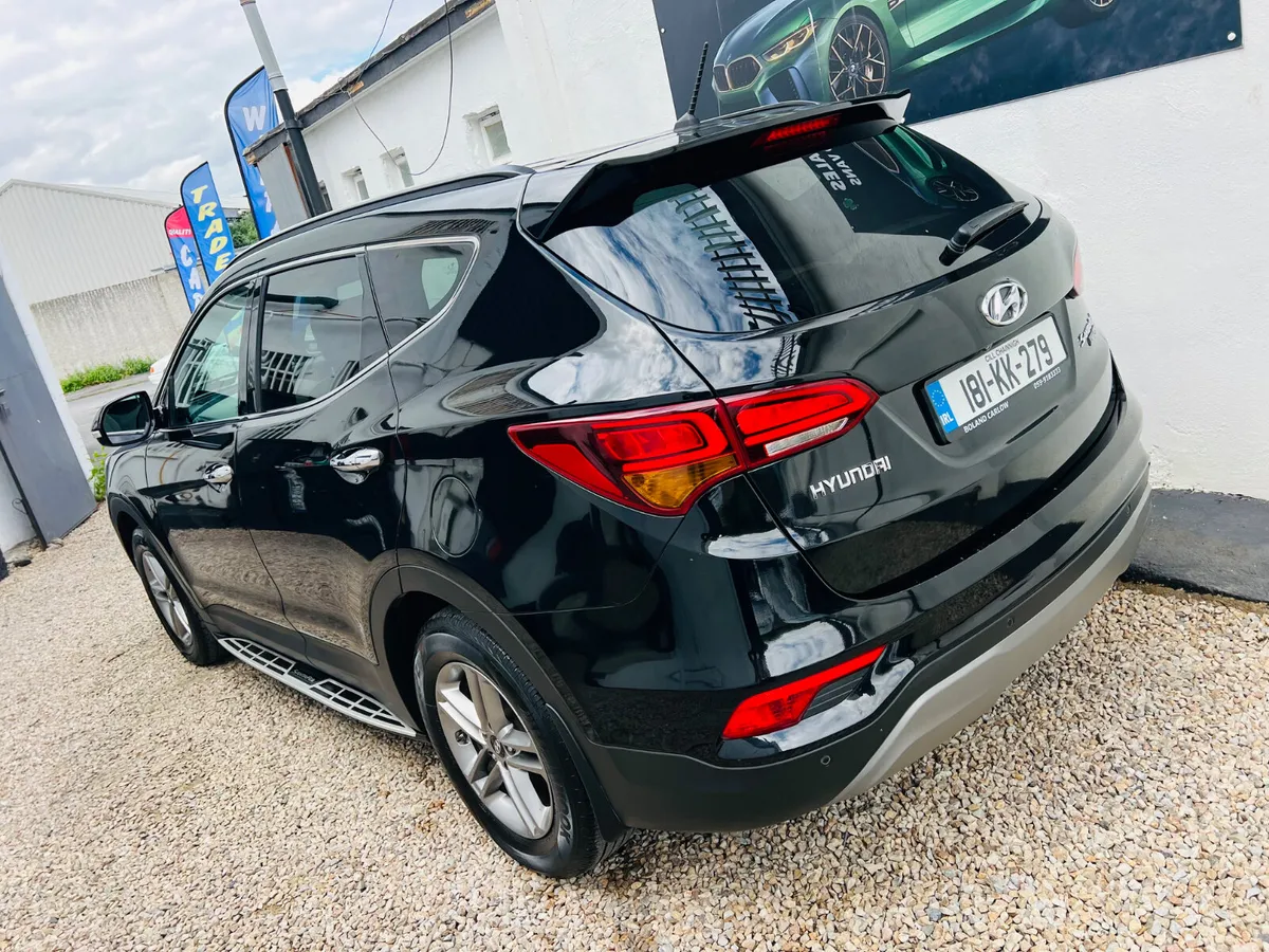 2018 Hyundai Santa Fe 2.2 Crdi 4WD Executive - Image 3