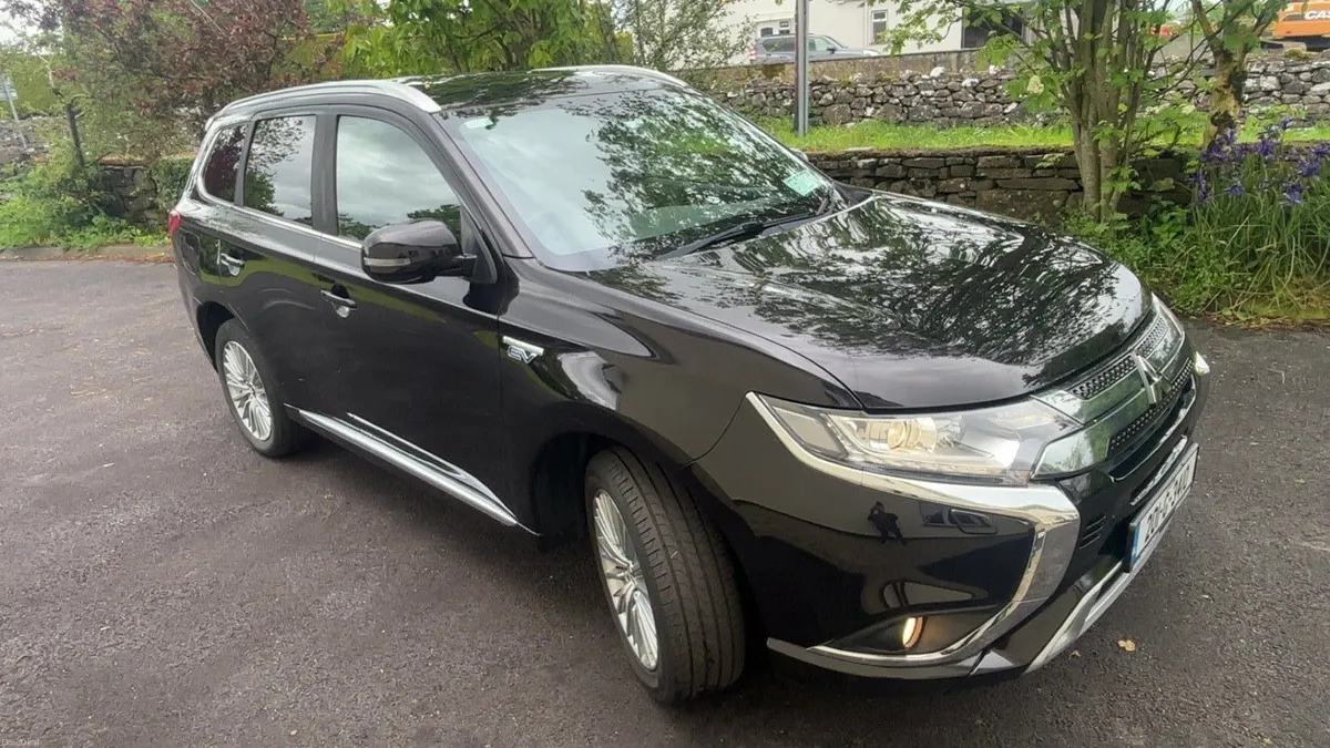 Mitsubishi Outlander - Image 3