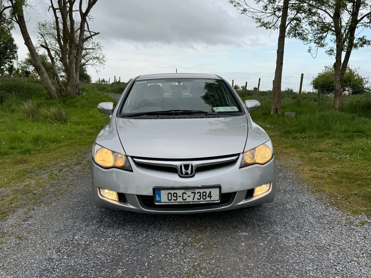 2009 Honda Civic Hybrid Automatic - Image 2