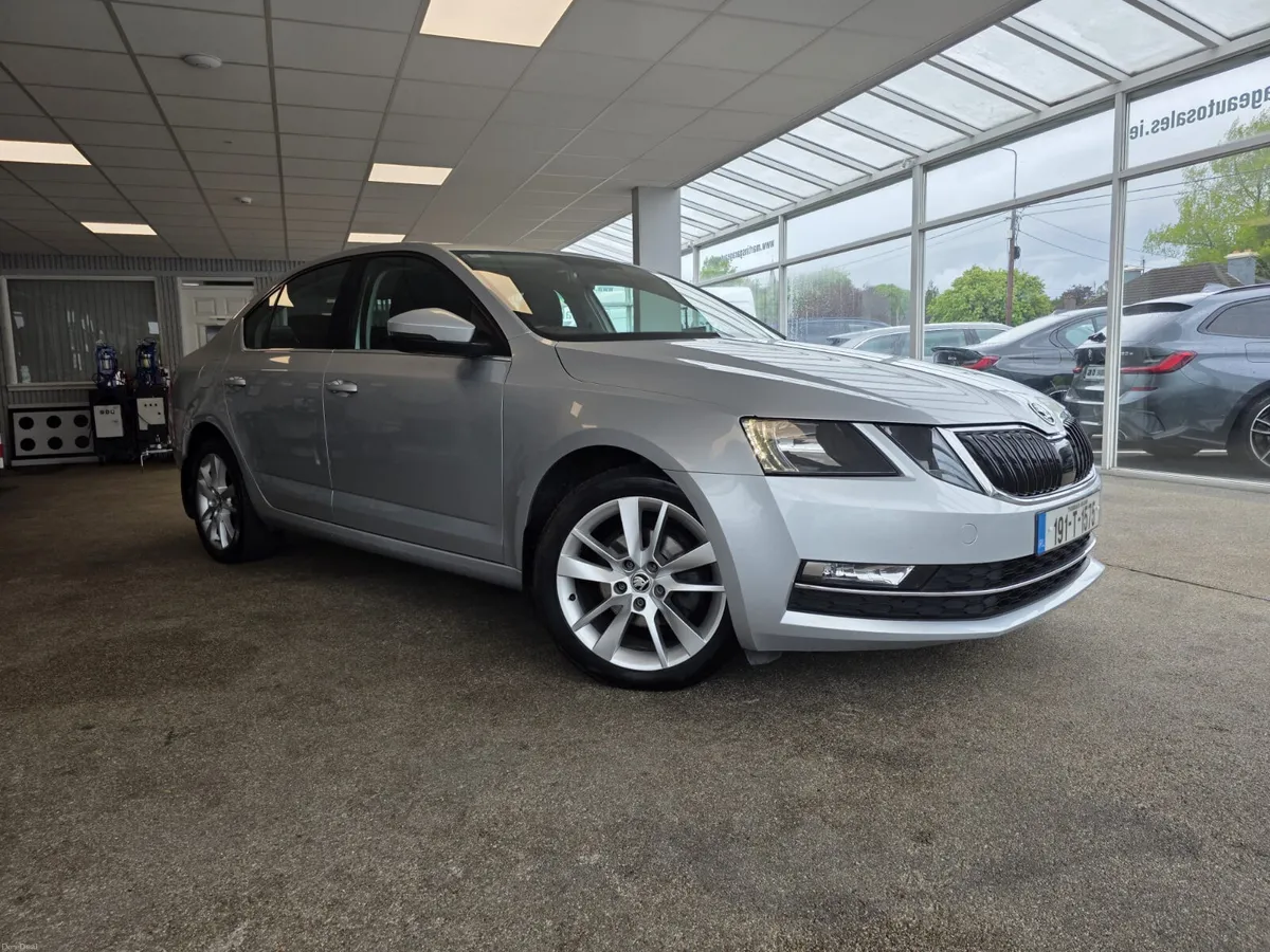 Skoda Octavia STYLE 1.6TDI 115HP DSG  2019 - Image 2