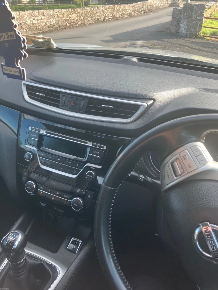 Nissan Qashqai 2015 - Image 4