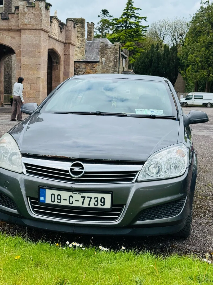 automatic opel astra 1.6 petrol - Image 3