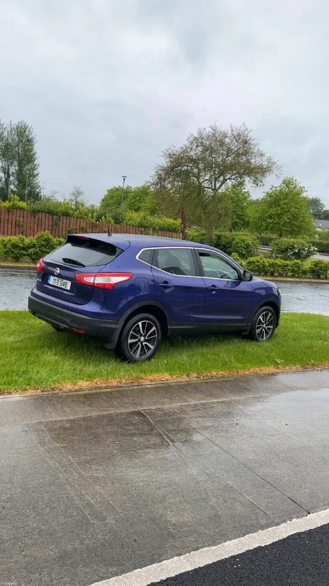 Nissan Qashqai 2017 - Image 2