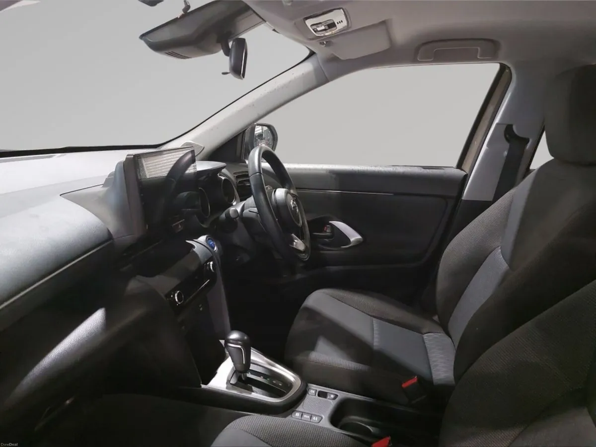 Toyota Yaris Cross 1.5 - Image 3