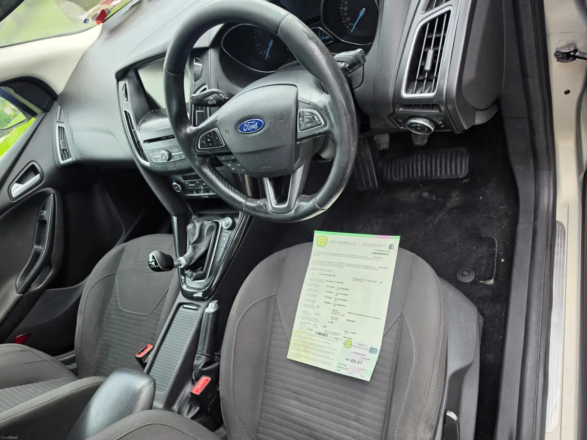 Ford Focus - Image 6