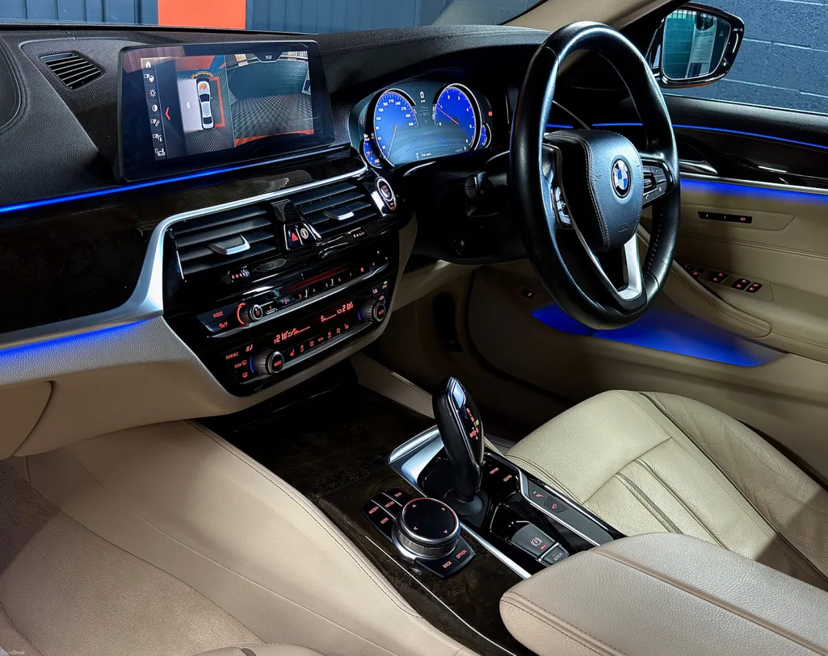 2017 BMW 523D Luxury Auto 2.0 Diesel 190BHP Saloon - Image 4