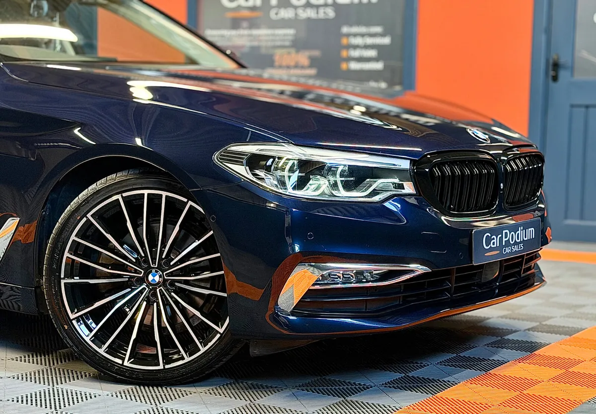 2017 BMW 523D Luxury Auto 2.0 Diesel 190BHP Saloon - Image 2