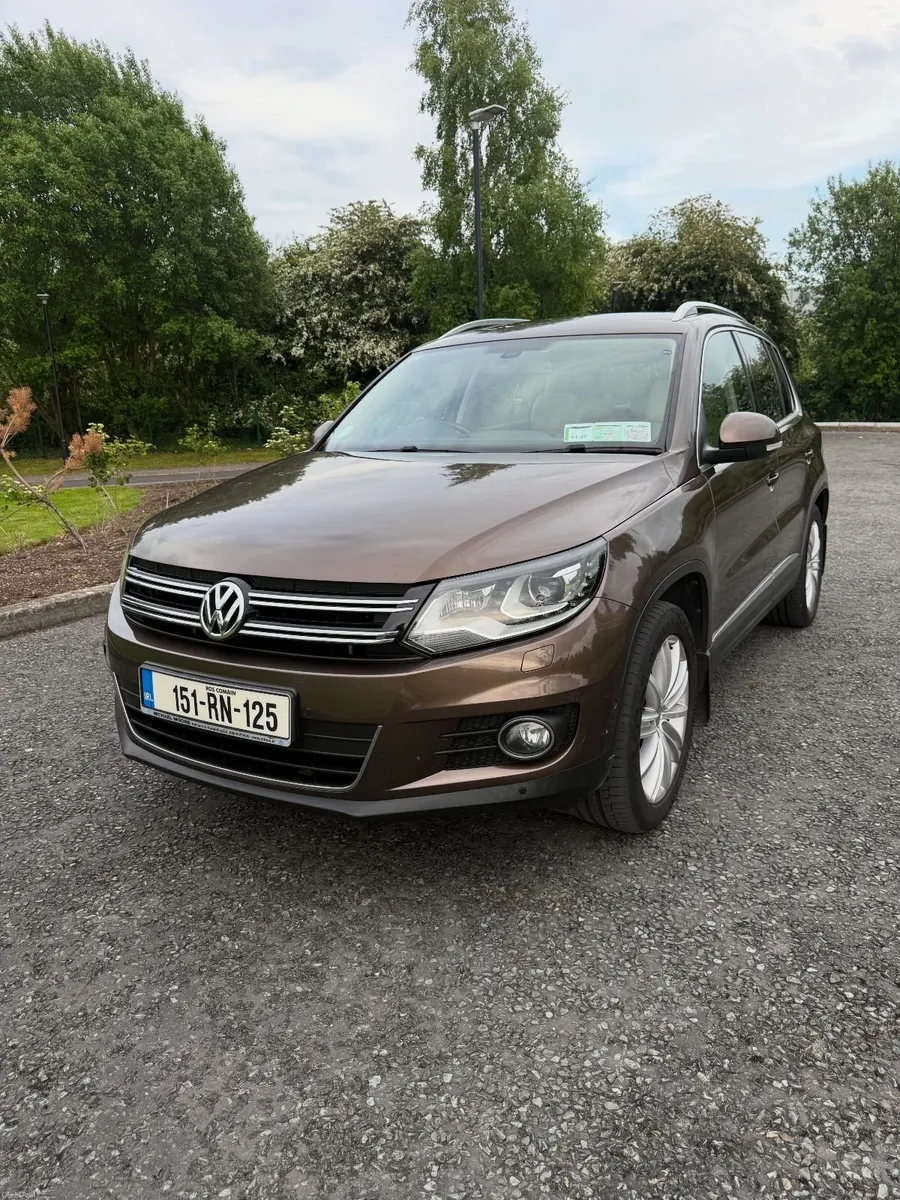Volkswagen Tiguan 2015 - low KM - Image 1