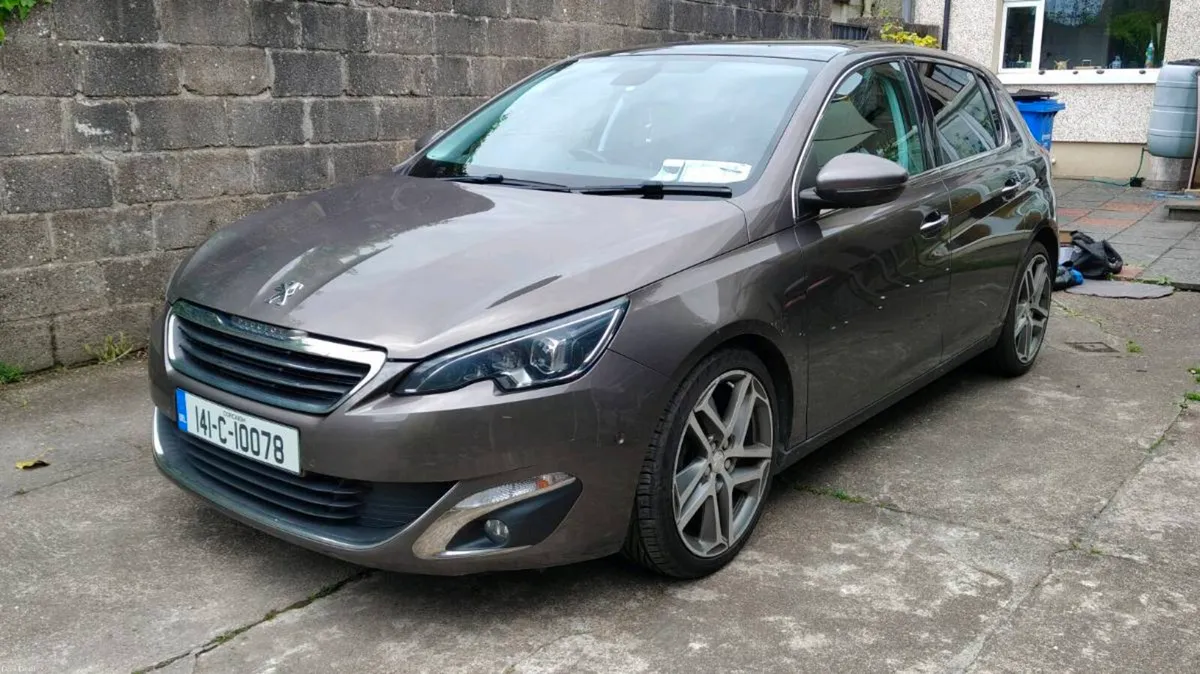 Peugeot 308 Feline RARE TOP SPEC serviced & NCT - Image 2