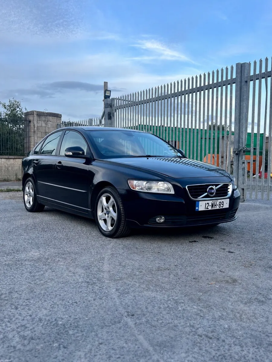 2012 Volvo S40 1.6 Diesel SE Manual - Image 1