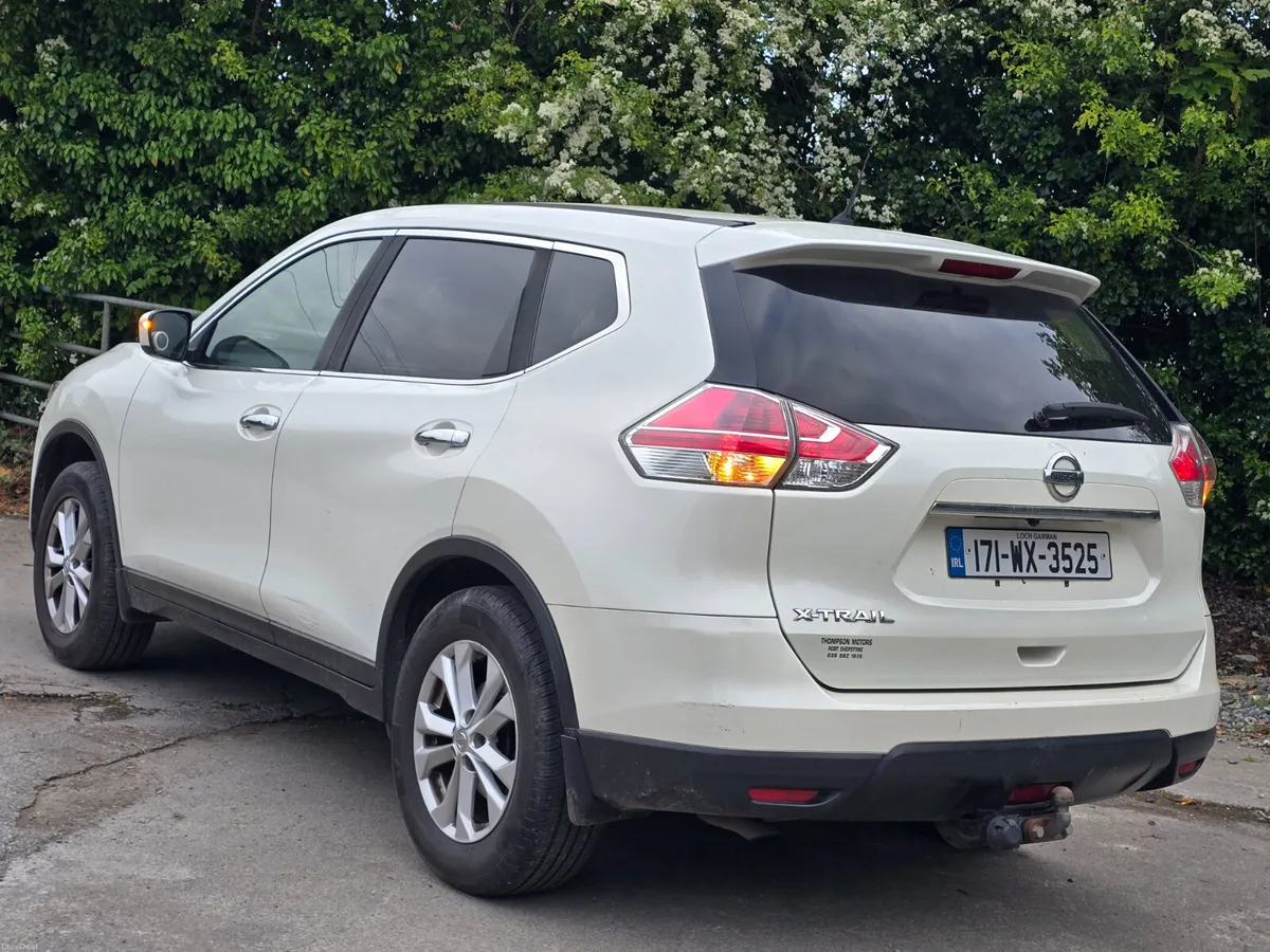 Nissan X-Trail 2017 petrol ⛽️ nct&tax €6900 - Image 1