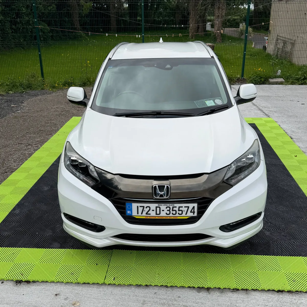 Honda Vezel 2017 Hybrid Low Mileage - Image 2