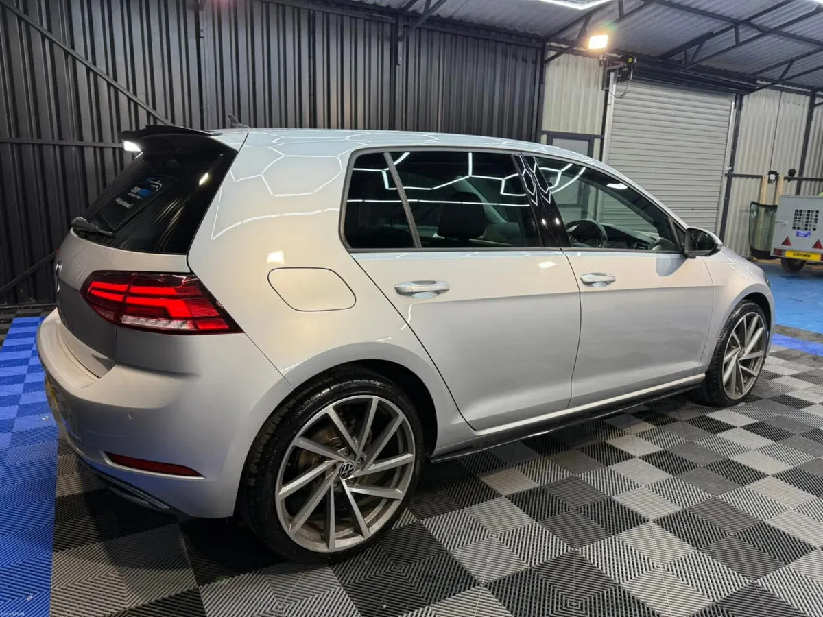 Volkswagen Golf 2019 1.6 Match - Image 4